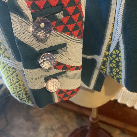 Gorgeous Giorgio Armani Jacket - Picture 4 of 7